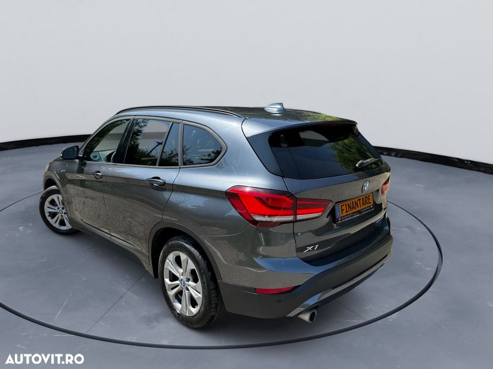 BMW X1 xDrive25e Sport Line - 26