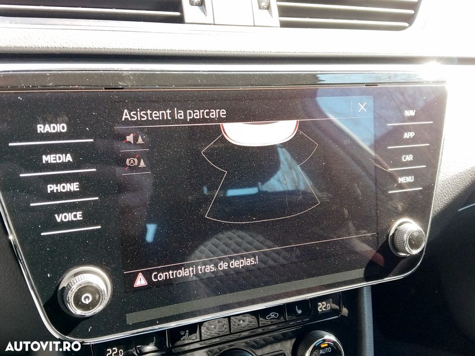 Skoda Superb 2.0 TDI Ambition - 16