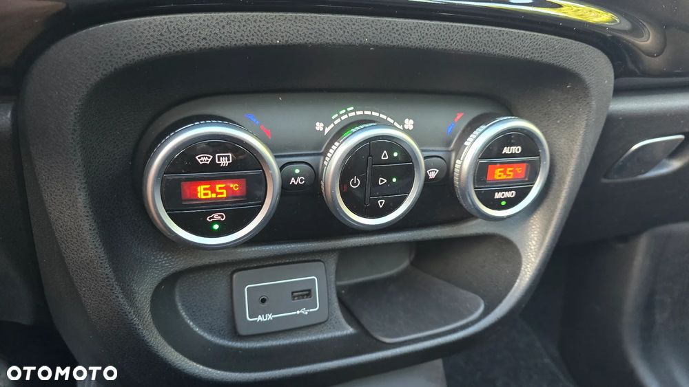 Fiat 500L 1.6 Multijet Beats Edition S&S EU6 - 16