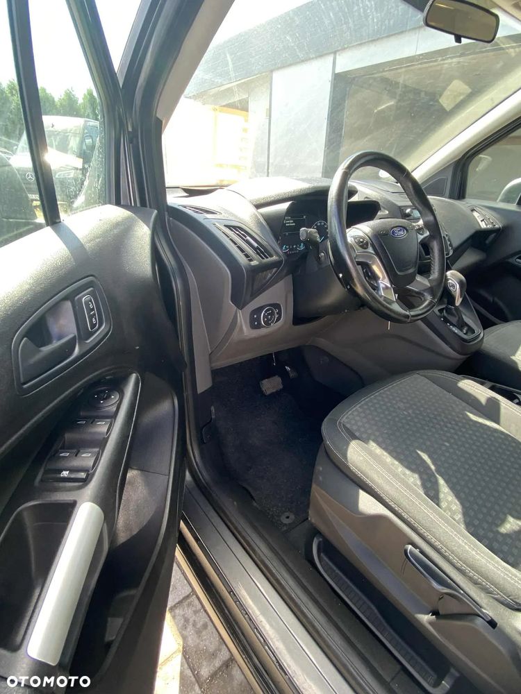 Ford Transit Connect - 9