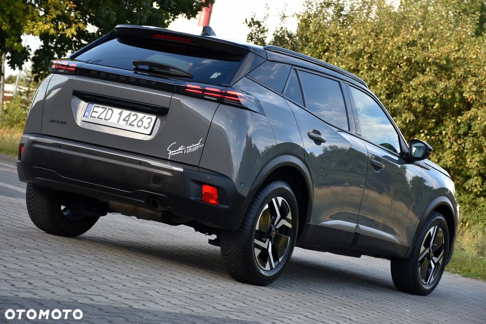 Peugeot 2008 - 4