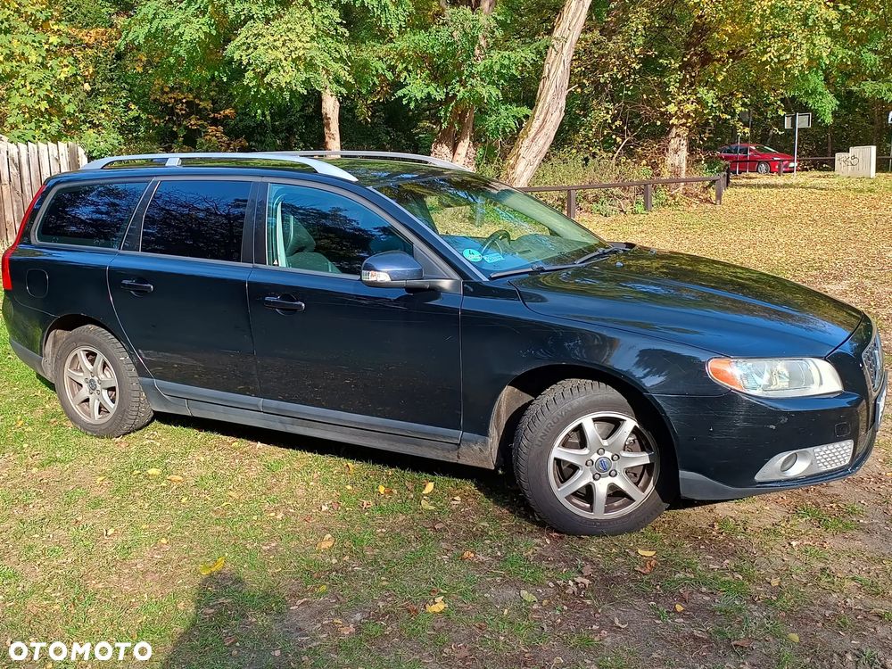Volvo V70 2010 photo 3