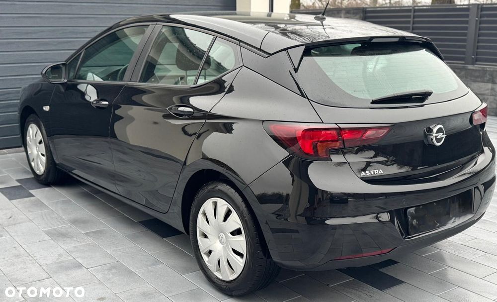 Opel Astra 1.2 Turbo Business Edition - 10