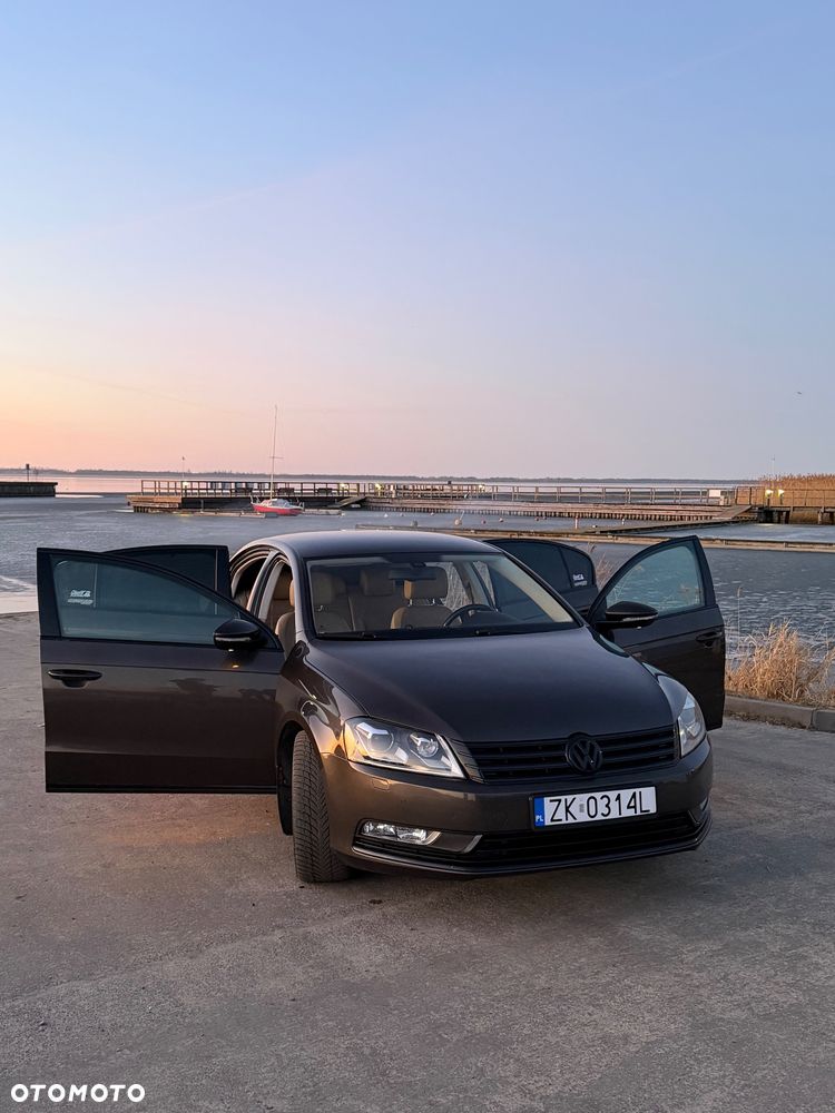Volkswagen Passat 2.0 TSI Highline DSG - 7