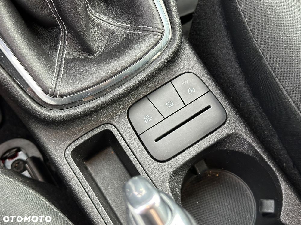 Ford Fiesta 1.0 EcoBoost STart-Stop ST-LINE - 22