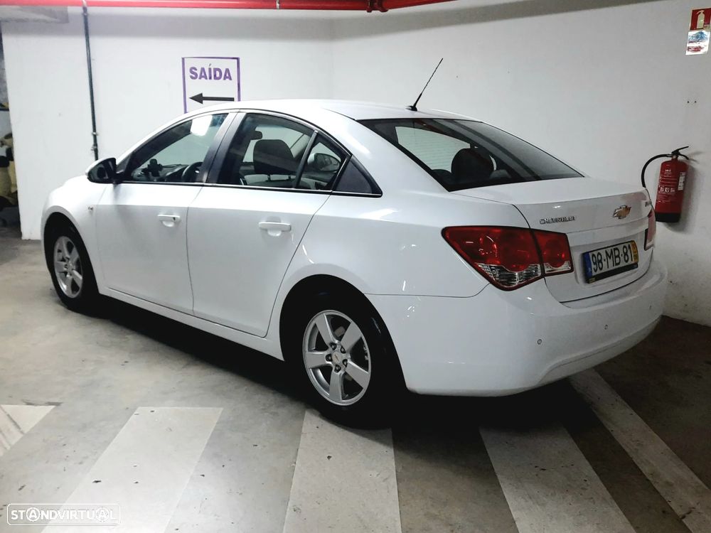 Chevrolet Cruze - 2