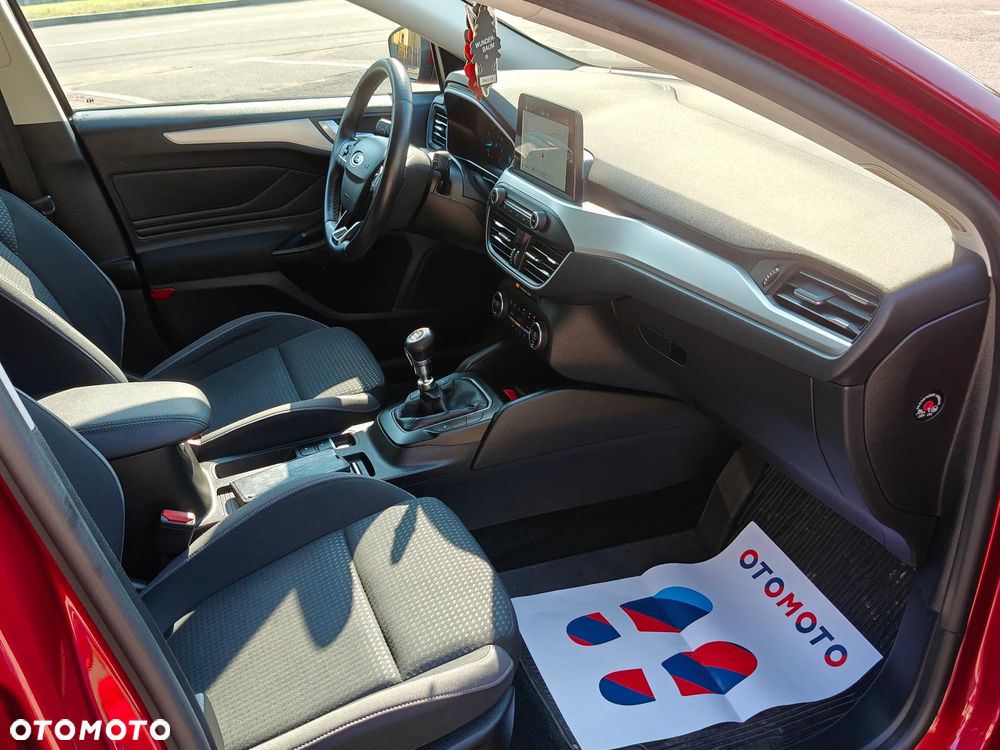 Ford Focus 1.0 EcoBoost Titanium ASS - 7
