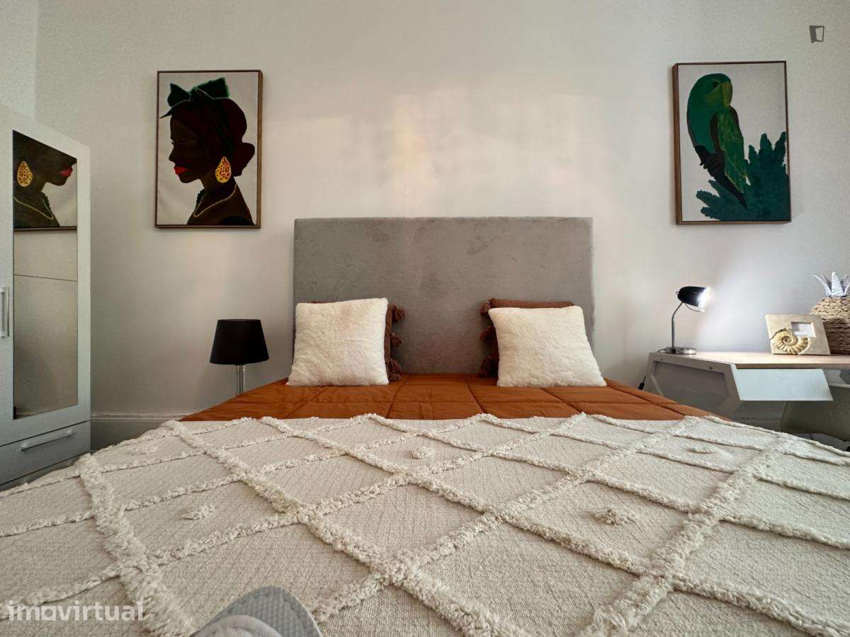 Quarto - localizado em Alta Universitária Coimbra - Grande imagem: 2/15
