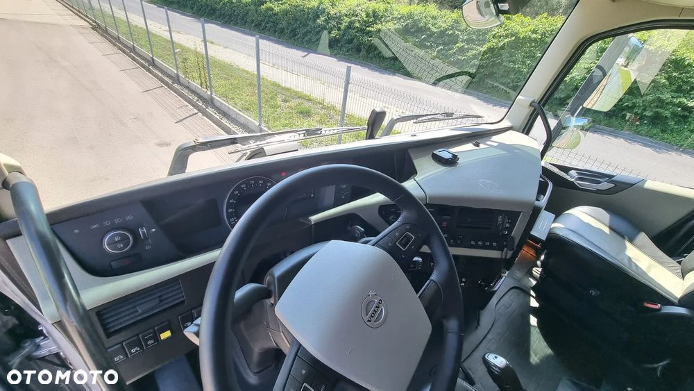 Volvo FH - 37