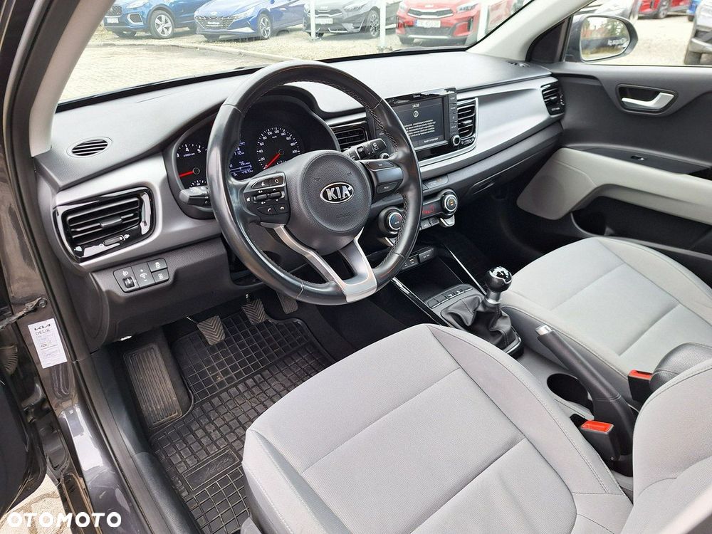 Kia Rio 1.2 L - 10