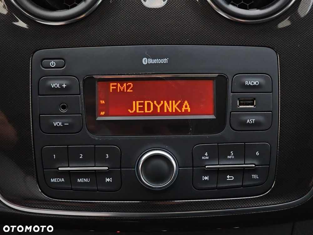 Dacia Sandero 1.0 SCe Laureate - 20