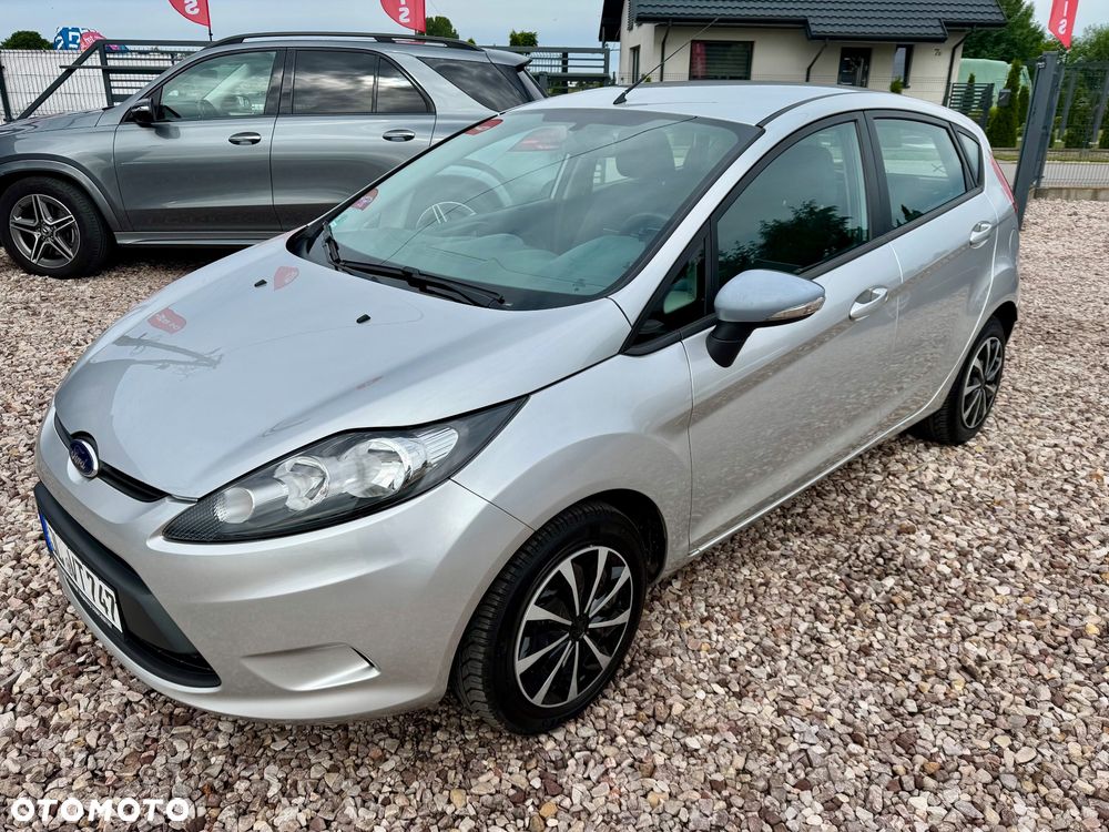 Ford Fiesta - 16