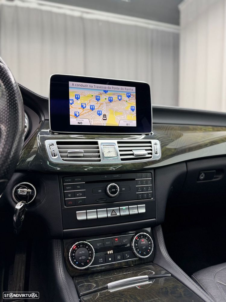 Mercedes-Benz CLS 350 BlueTEC - 12