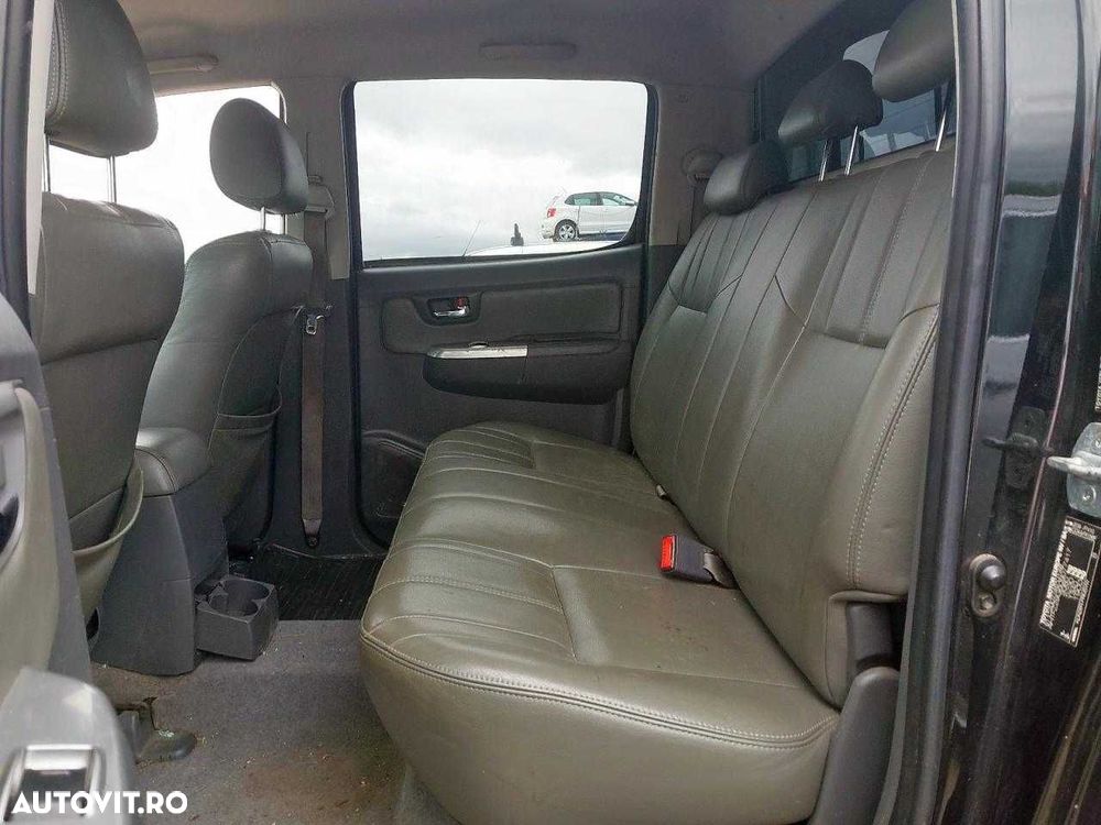 Dezmembrez Toyota hilux  3.0 Diesel D-4D ; 126KW/171CP 2005-2015 - 6