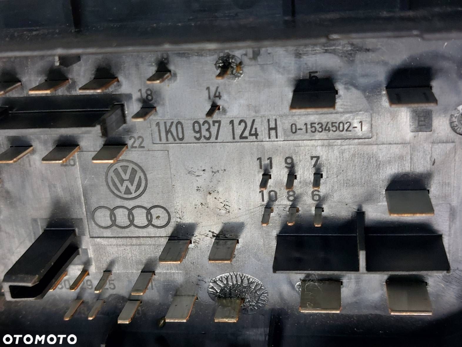 ZESTAW STARTOWY AUDI A3 8P 1.6 8V 06A906033DS 8P0920900E 1K0905851B - 9