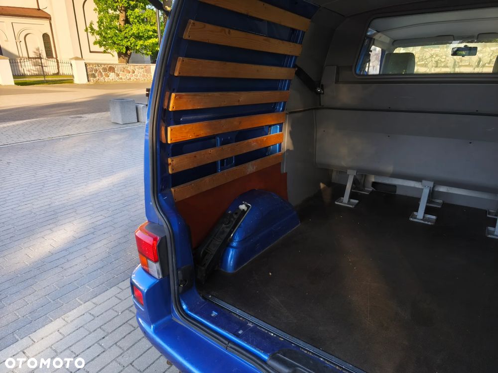 Volkswagen Transporter - 20