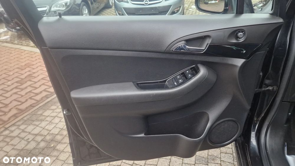 Chevrolet Orlando 1.8 LTZ - 23