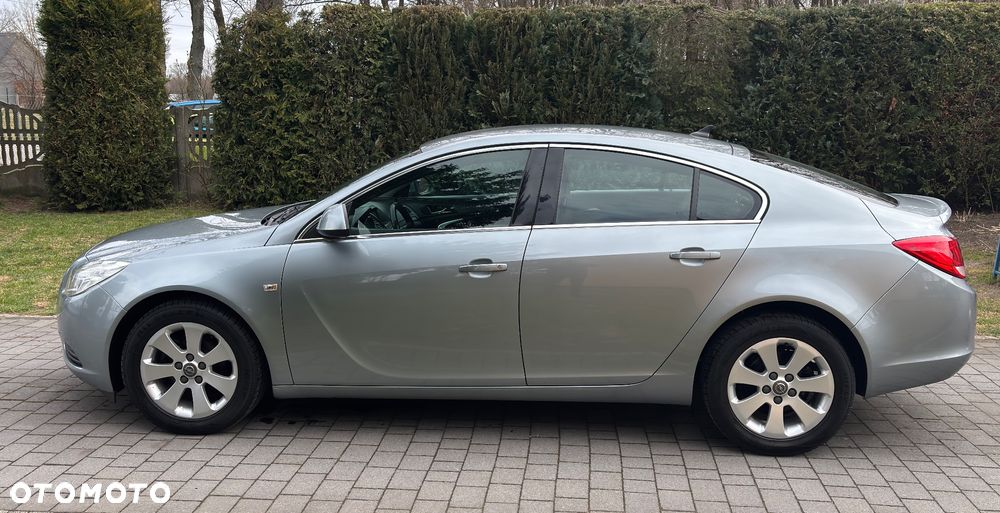 Opel Insignia - 11