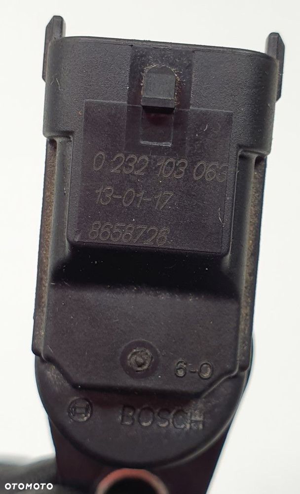 CZUJNIK POŁOŻENIA WAŁKA VOLVO V60 I 2.4 D 8658726 - 3