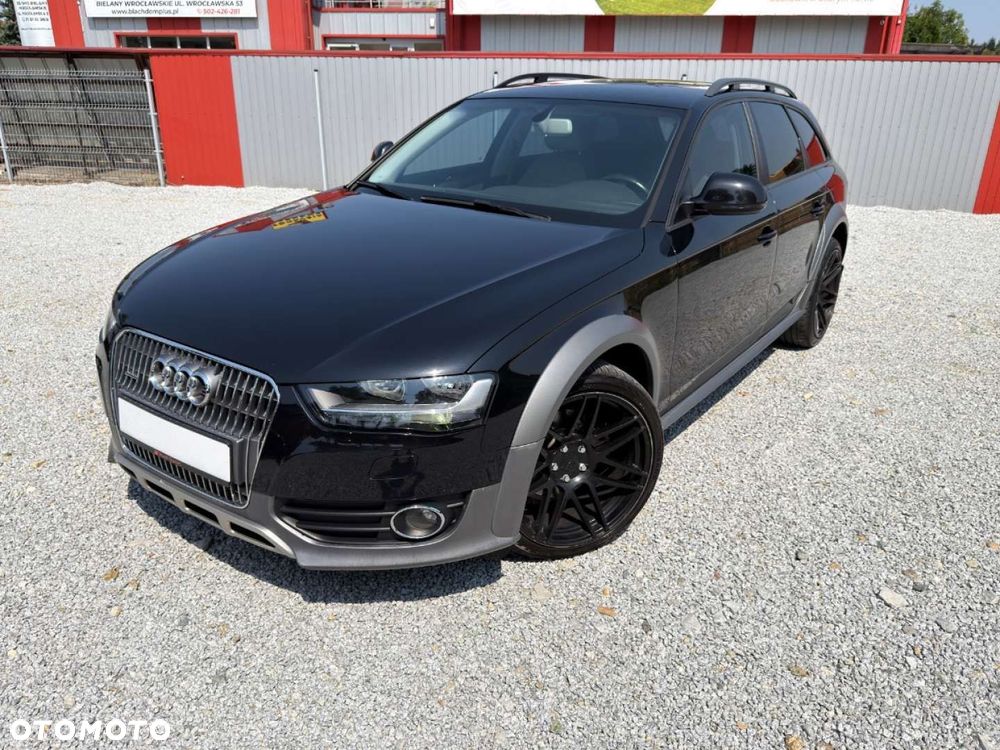 Audi A4 Allroad - 12