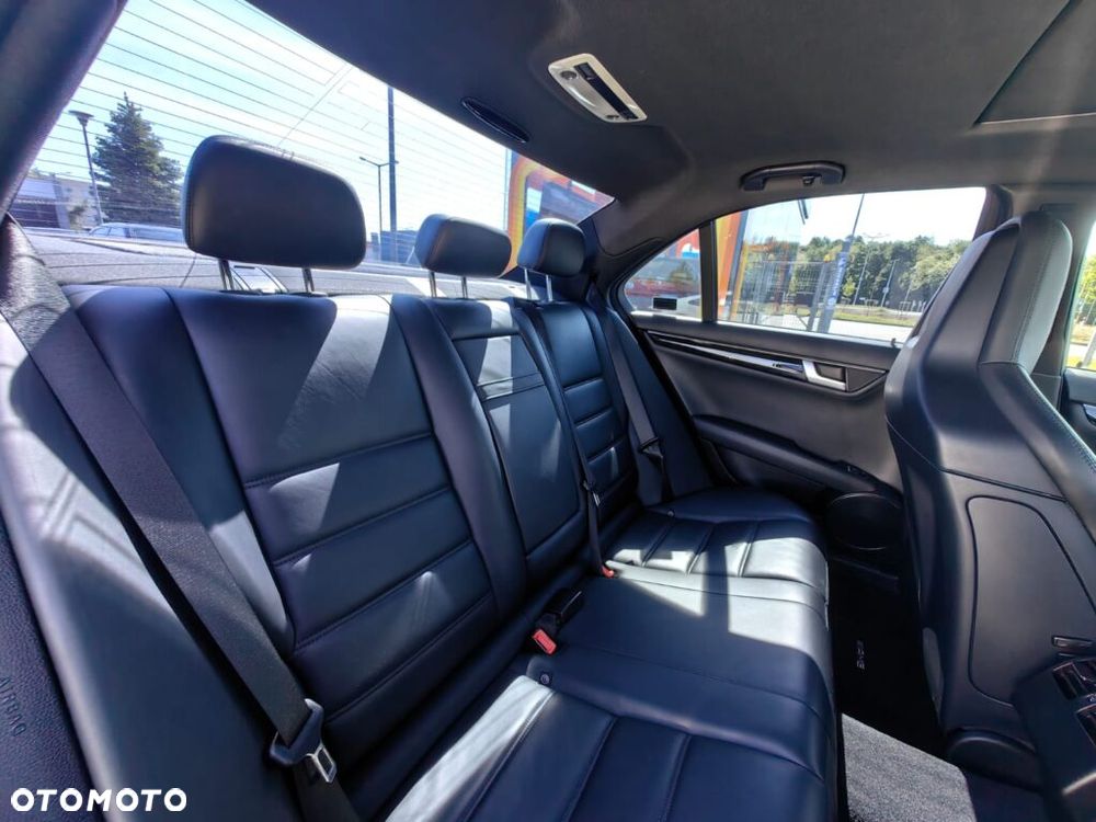 Mercedes-Benz Klasa C 63 AMG 7G-TRONIC Performance Plus - 37