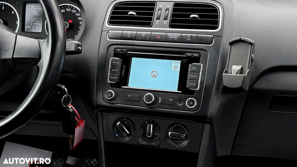 Volkswagen Polo - 14