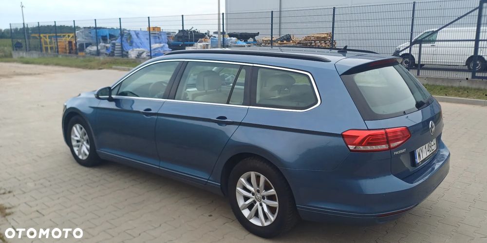 Volkswagen Passat - 6