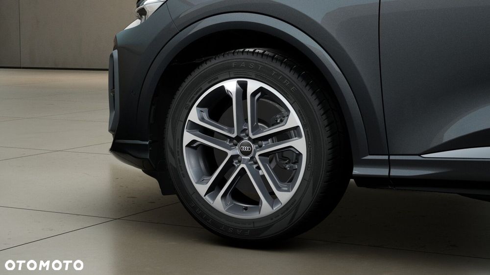 Audi Q5 Sportback - 8