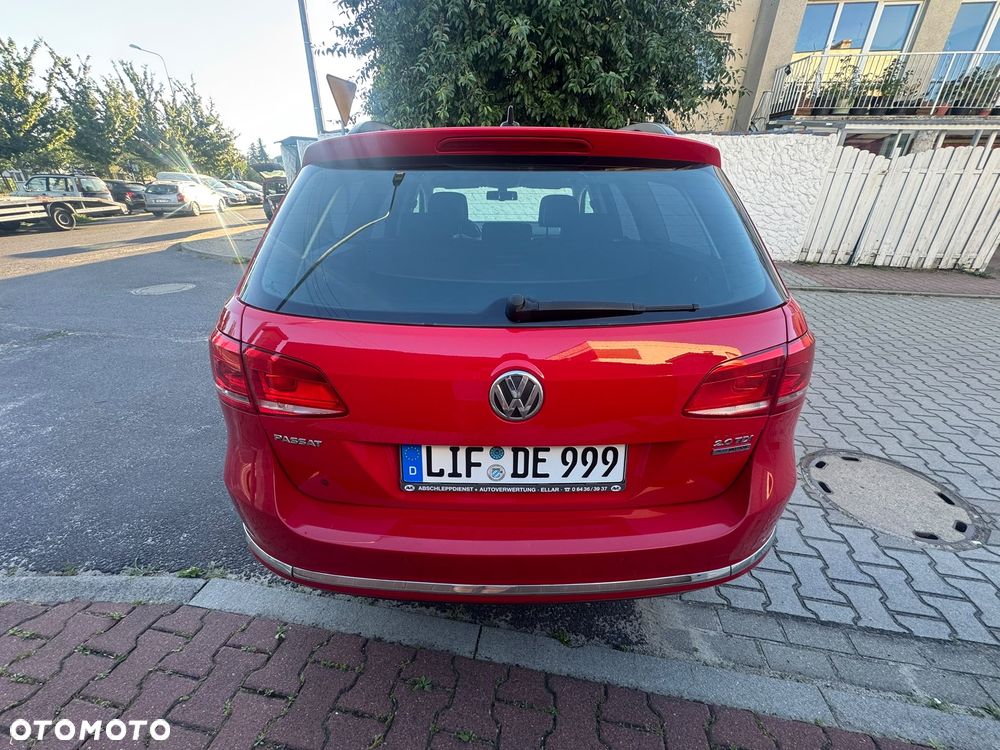 Volkswagen Passat 2.0 TDI BlueMotion Technology Comfortline - 25