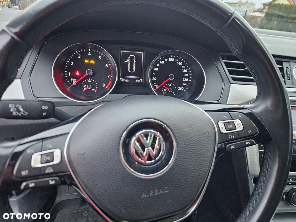 Volkswagen Passat 1.4 TSI BMT ACT Comfortline - 9