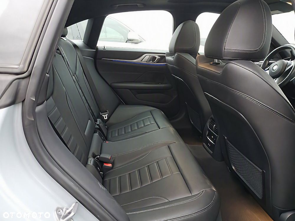BMW Seria 4 M440i xDrive - 9