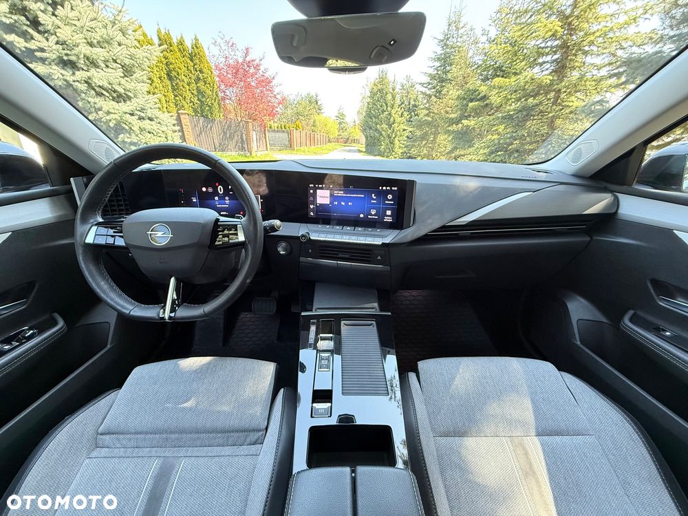 Opel Astra 1.2 T Elegance S&S - 19