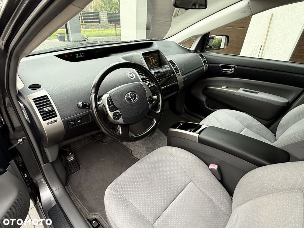 Toyota Prius 1.5 VVT-i Sol - 13