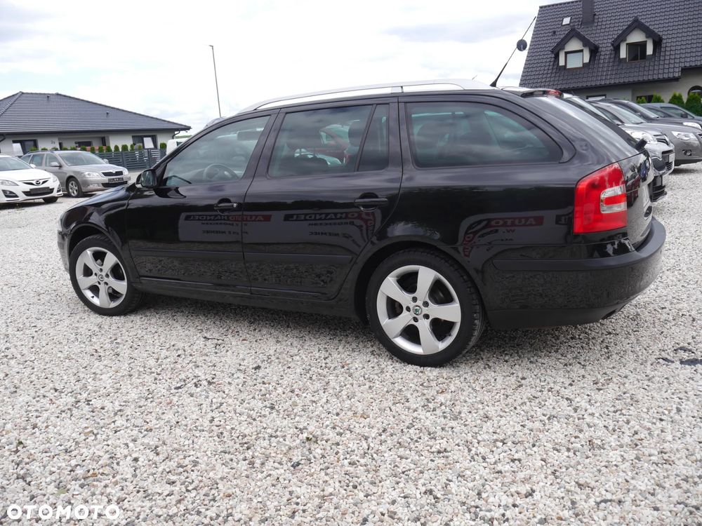 Skoda Octavia 1.6 Combi Classic - 13