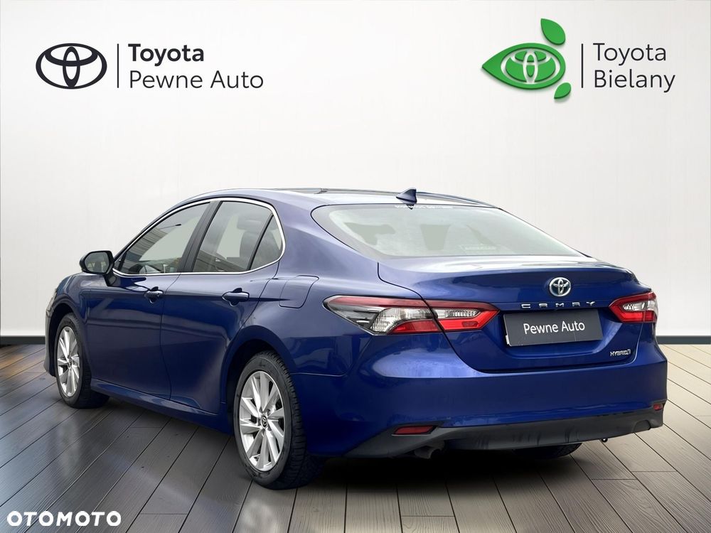 Toyota Camry 2.5 Hybrid Comfort CVT - 3