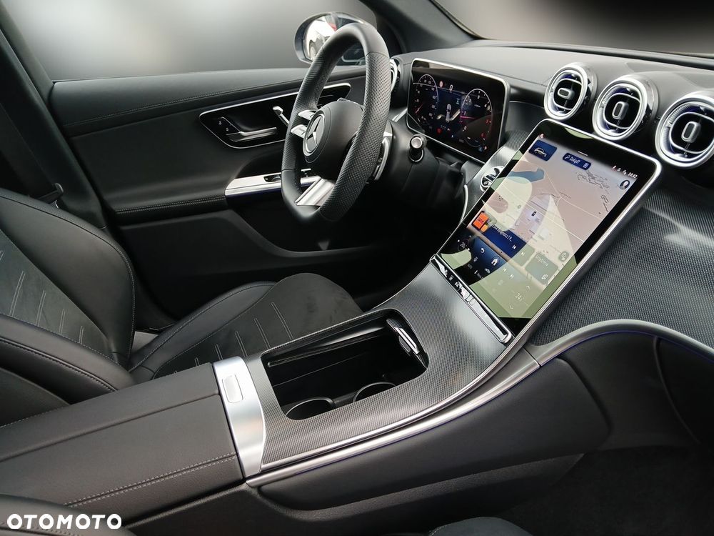 Mercedes-Benz GLC 220 d mHEV 4-Matic AMG Line - 12