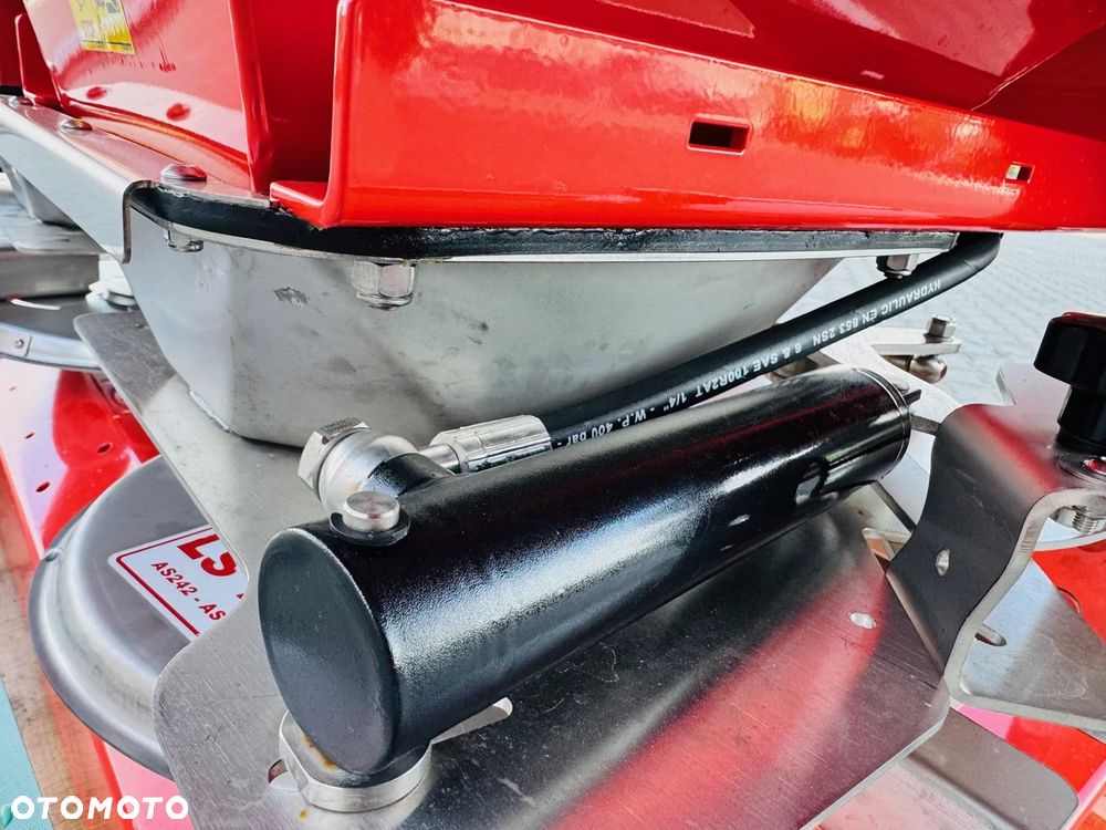 Maschio Gaspardo Precyzyjny, zawieszany rozsiewacz nawozów PRIMO SM 209 dostępny od ręki - 18