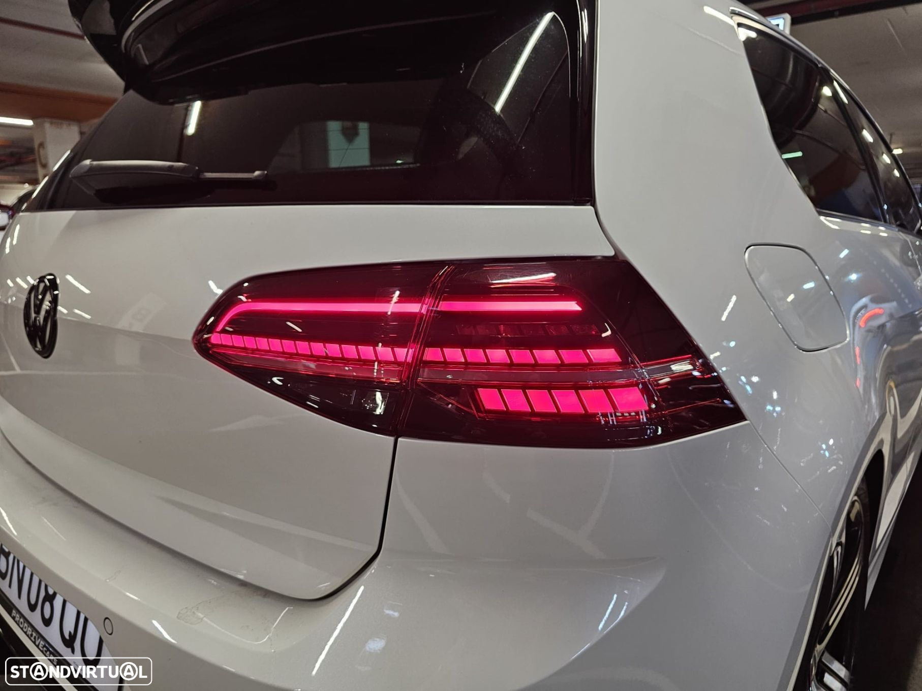 VW Golf 2.0 TSi R DSG - 22