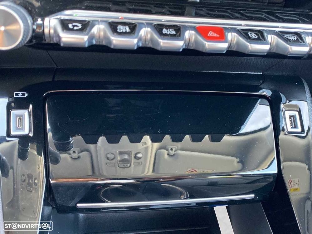 Peugeot 2008 1.5 BlueHDi Allure - 15