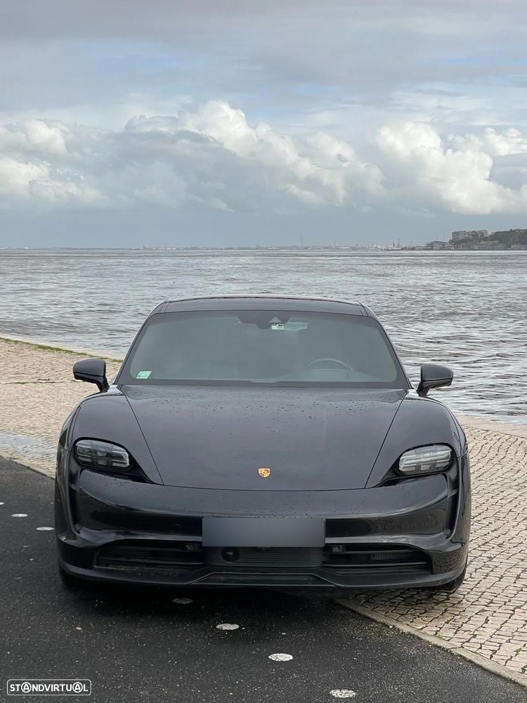 Porsche Taycan Standard - 3