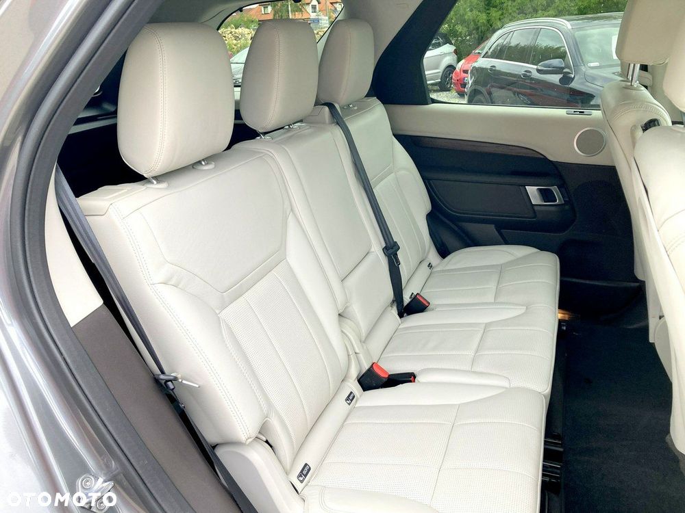 Land Rover Discovery - 14