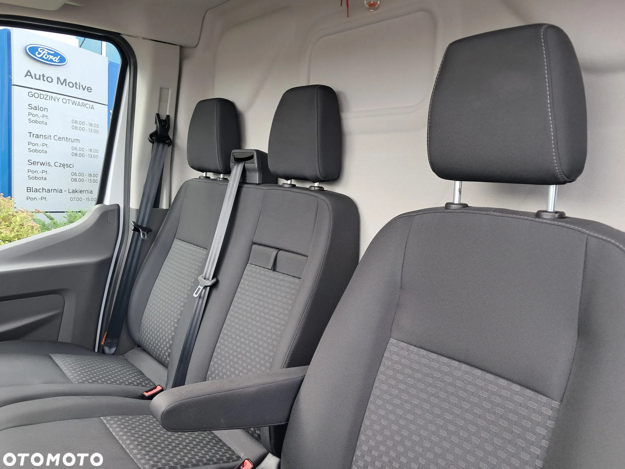 Ford Transit - 9