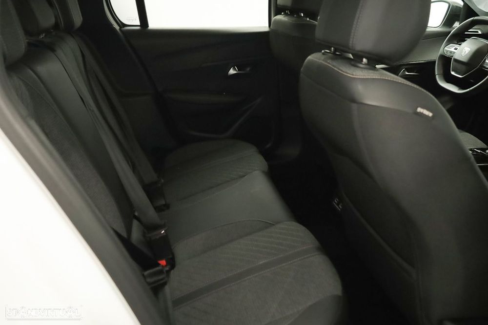 Peugeot e-208 50 kWh SE Style - 24