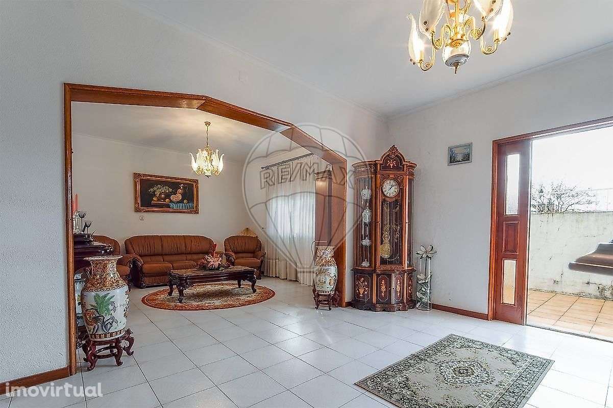 Moradia T5 para venda - Grande imagem: 2/30