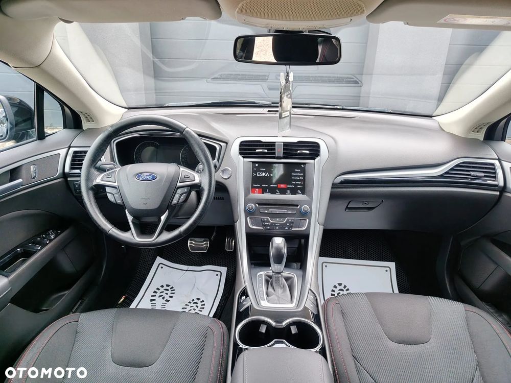 Ford Mondeo 2.0 EcoBoost ST-Line - 11