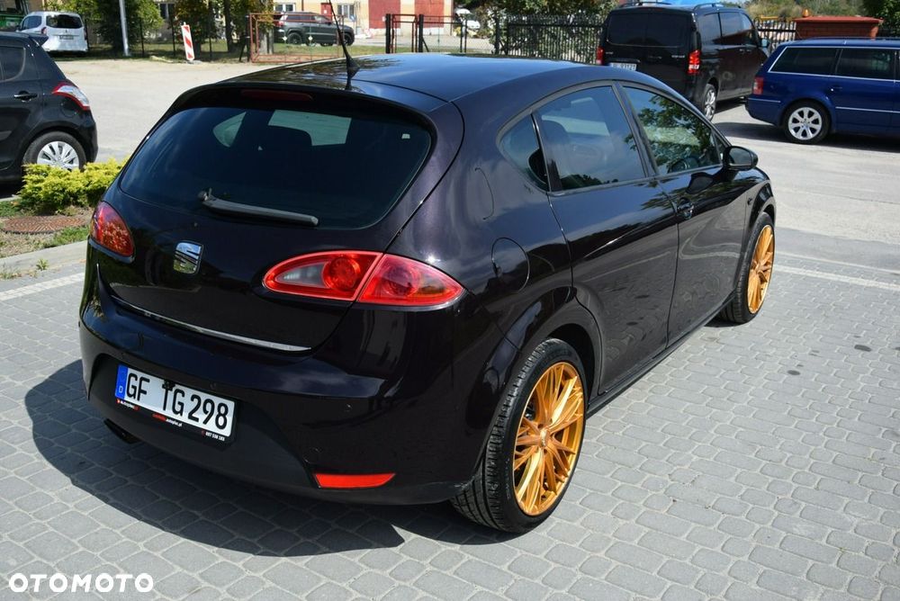 Seat Leon 2.0 T FSI Cupra - 11