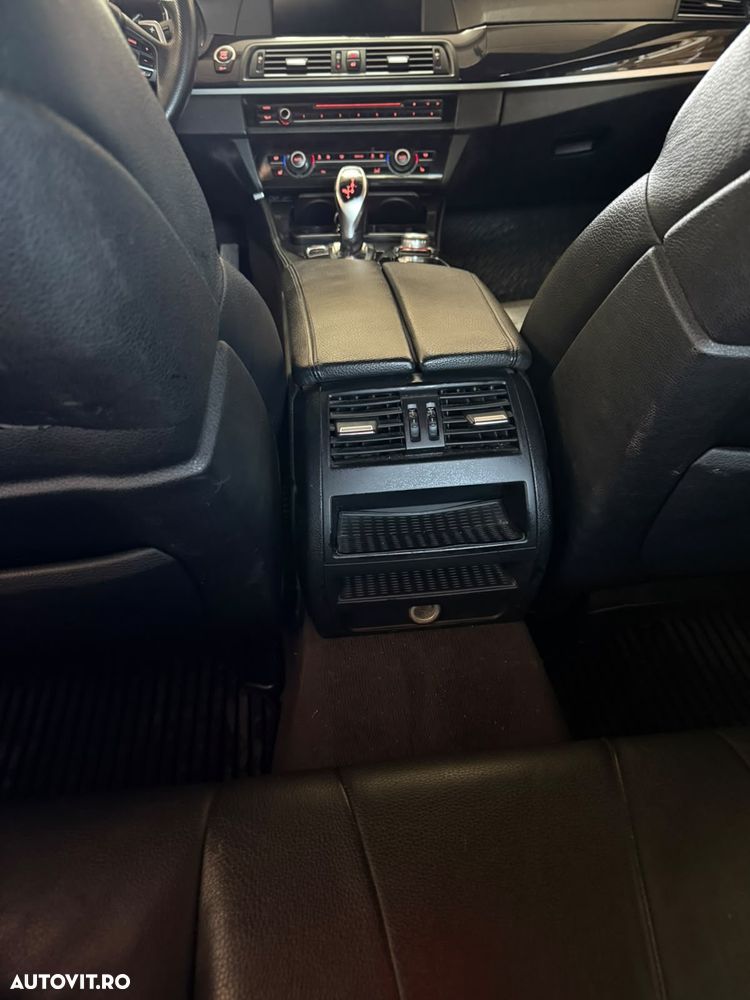 BMW Seria 5 535d xDrive AT - 30