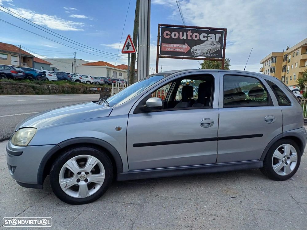 Opel Corsa 1.2 Twinport First - 5