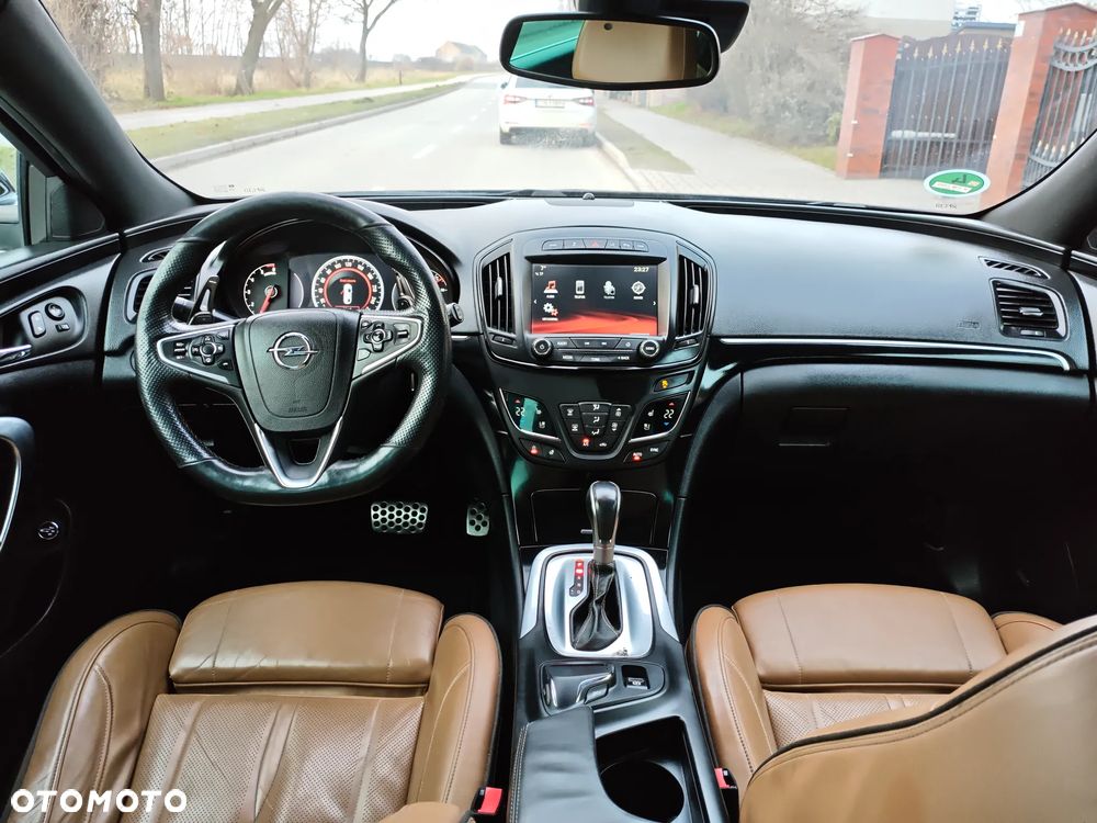 Opel Insignia 2.0 CDTI 4x4 Automatik Sport - 24