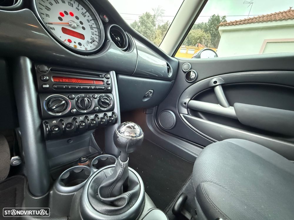 MINI 3 Portas One 1.6 - 15